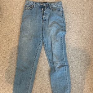 Urban Outfitter light-wash high waisted, mom jeans